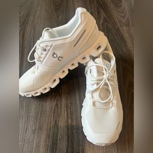 On Running Cloud5 size 7.5